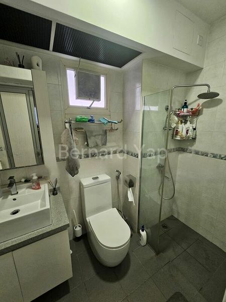 4 Room (4A) HDB for Sale in  266C Compassvale Bow - Image 3